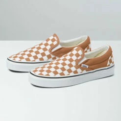 VANS CLASSIC SLIP-ON SHOES (VN0A5AO8BKQ1)