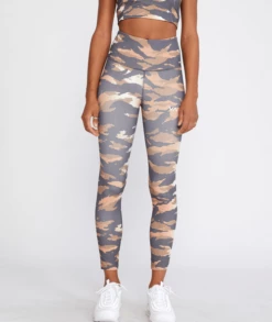 RVCA WOMEN'S VA ESSENTIAL LEGGING (EX) -surf sale shop xlnevnscyjw6nu6ogmlk 06681.1694015691
